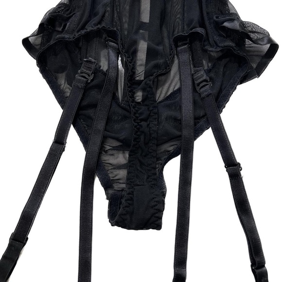 RARE 80S VTG VS ROSE BUSTIER BODYSUIT + GARTER - Picture 7 of 8